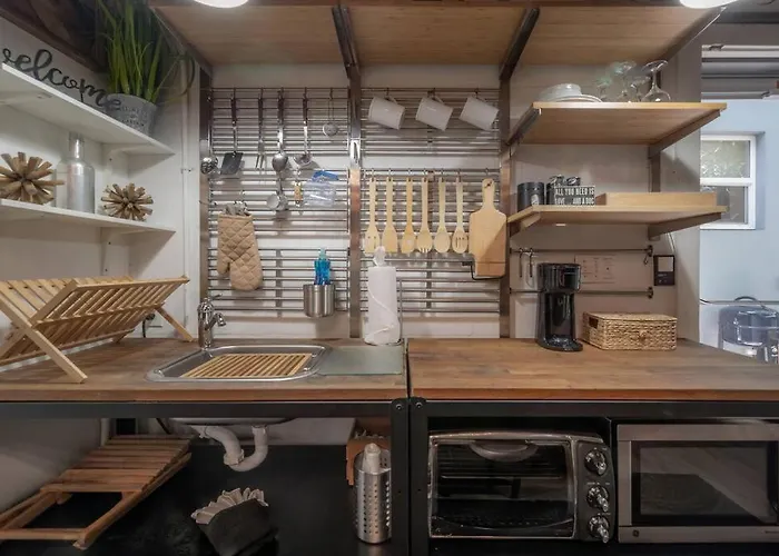 Ultimate Man Cave Garage Studio Minutes To Whatever You Do