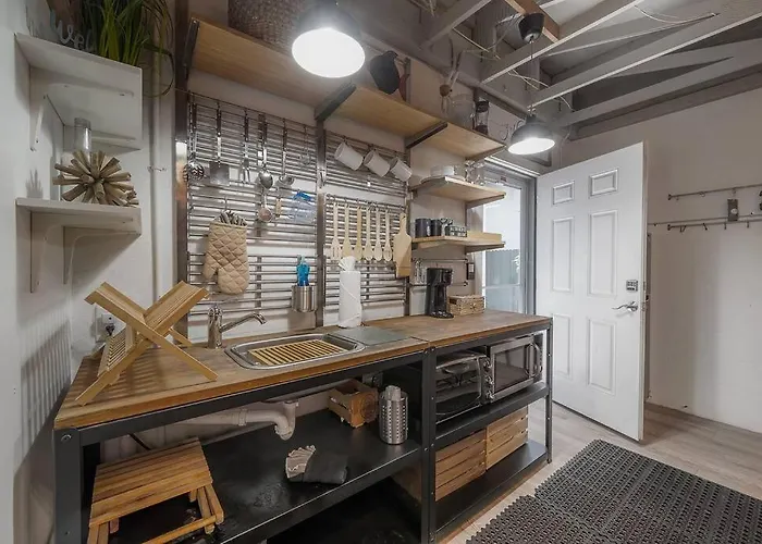 Ultimate Man Cave Garage Studio Minutes To Whatever You Do